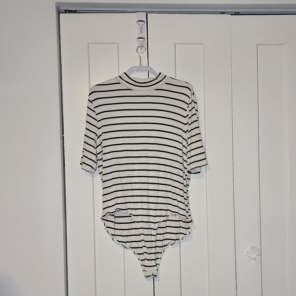 Cato Black and White Striped Bodysuit 26/28W NWOT